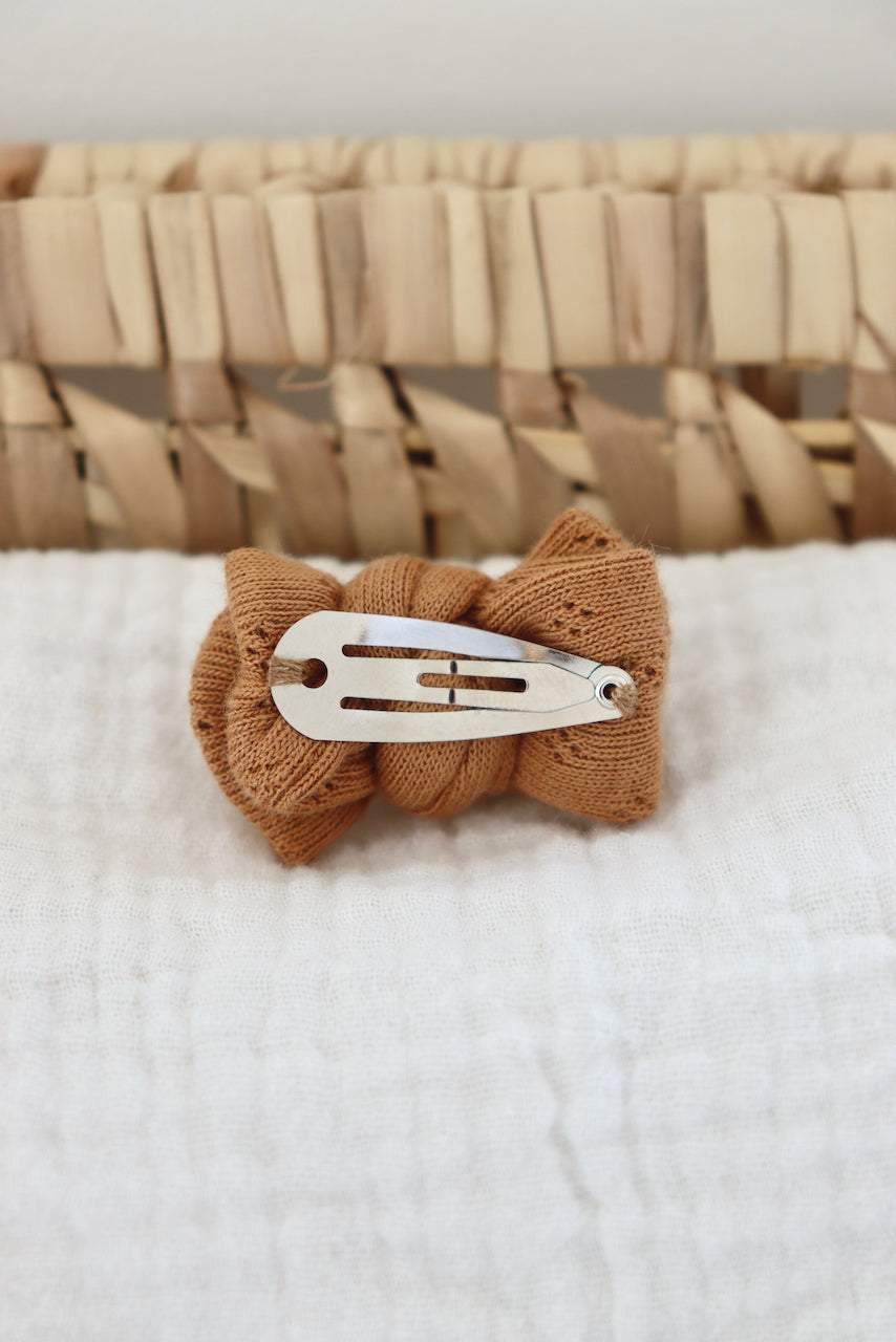 Anna pointillés miel