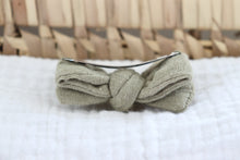 Charger l&#39;image dans la galerie, Anna gaze Olive