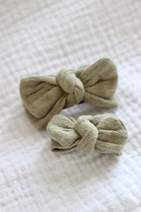 Anna gaze Olive