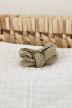 Charger l&#39;image dans la galerie, Anna gaze Olive