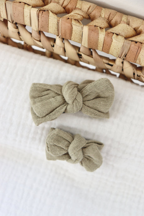 Anna gaze Olive