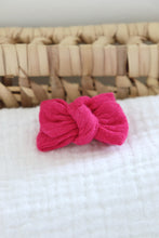 Charger l&#39;image dans la galerie, Anna gaze Fuchsia