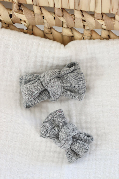Anna pointillés gris