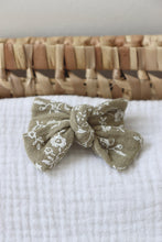 Charger l&#39;image dans la galerie, Isaure gaze fleurs Olive
