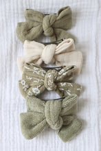 Charger l&#39;image dans la galerie, Isaure gaze fleurs Olive