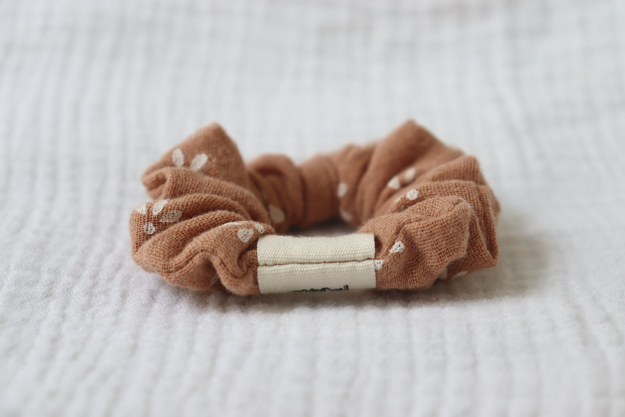 Gaby gaze fleurs Argile