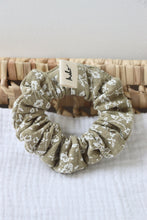 Charger l&#39;image dans la galerie, Bridget gaze fleurs Olive