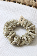 Charger l&#39;image dans la galerie, Bridget gaze fleurs Olive