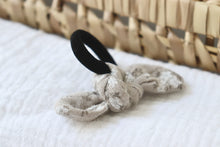 Charger l&#39;image dans la galerie, Heidi gaze fleurs Beige