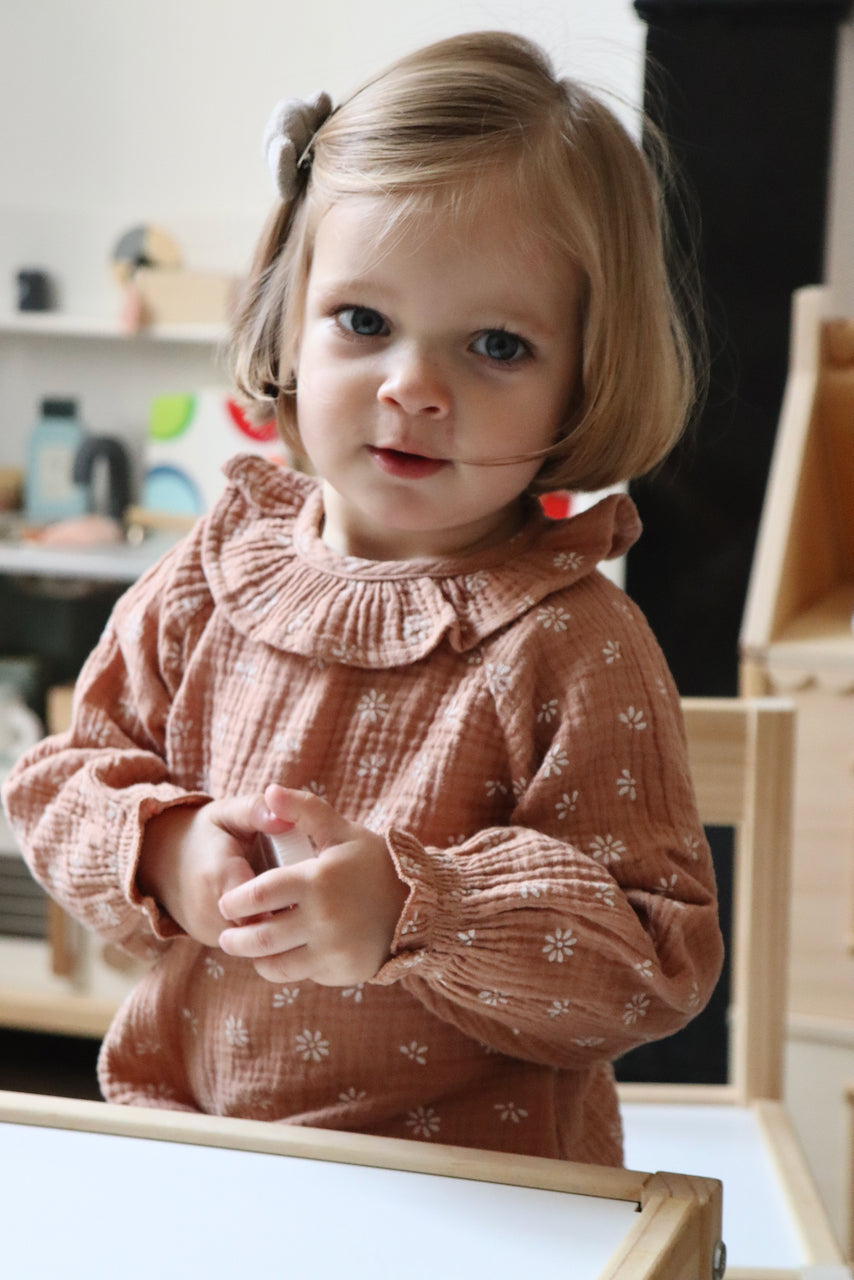 Charlie gaze fleurs Argile