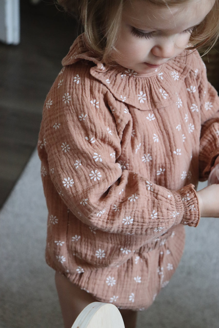 Gaston gaze fleurs Argile