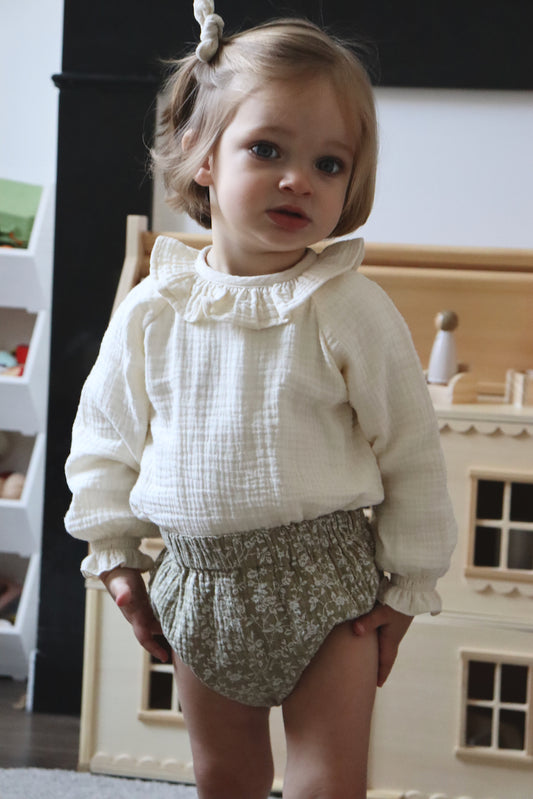 Gaston gaze fleurs Olive