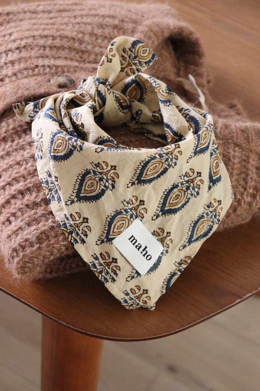 Liv Paisley Beige